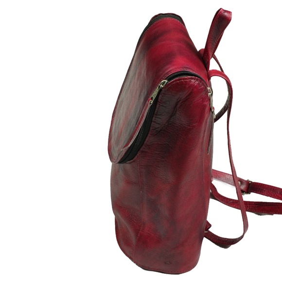 Handcrafted Leather bagpack Red Wine